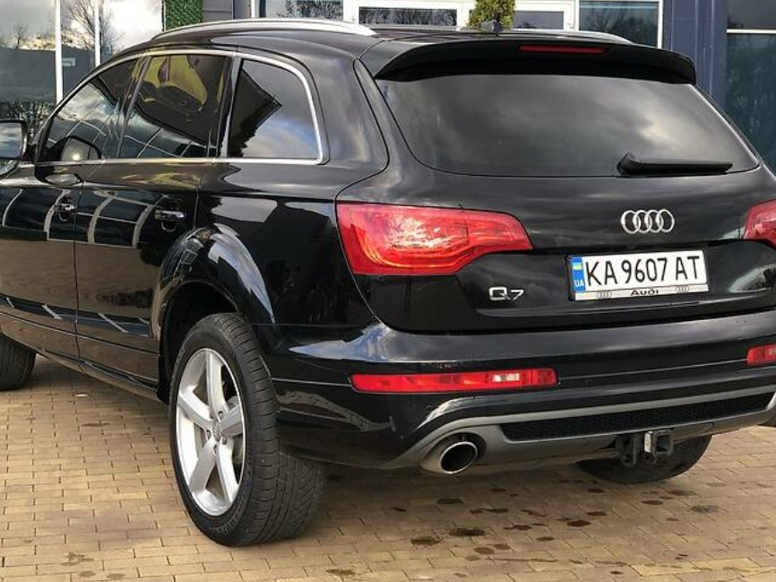 Audi Q7 2011