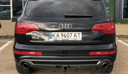 Audi Q7 2011