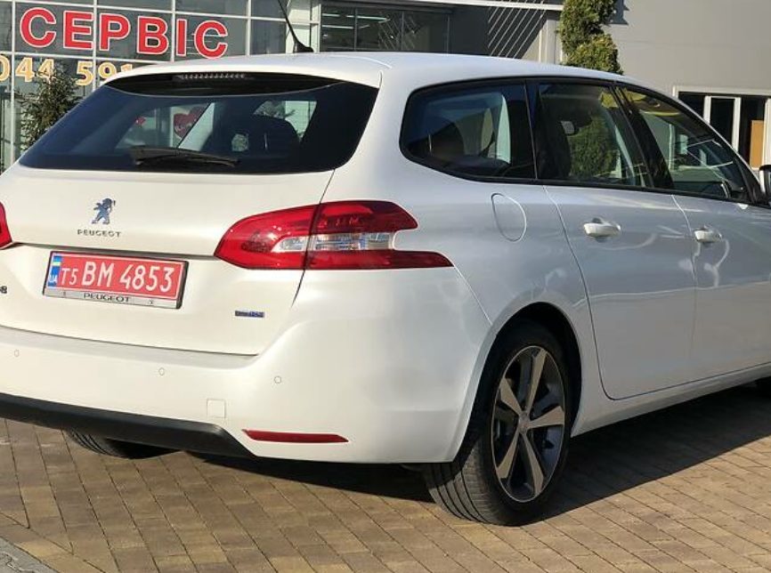 Peugeot 308 2015