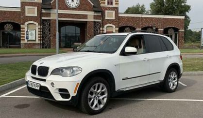 BMW X5 2011