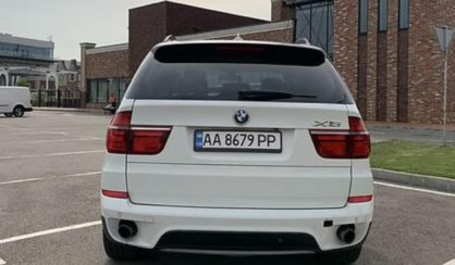 BMW X5 2011