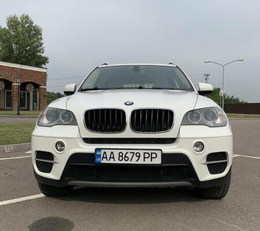 BMW X5 2011