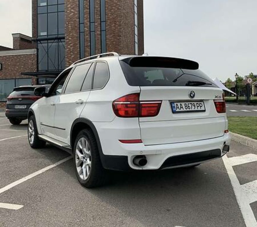 BMW X5 2011