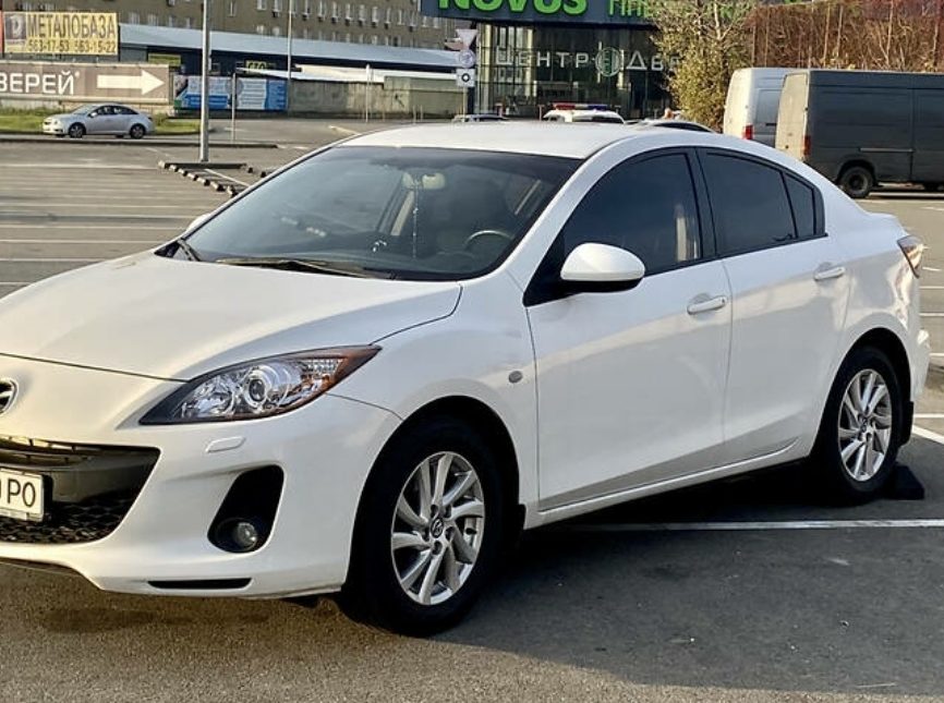 Mazda 3 2012