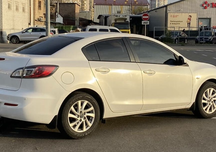 Mazda 3 2012