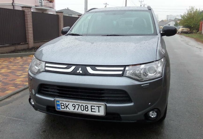 Mitsubishi Outlander 2013