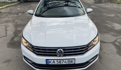 Volkswagen Passat B8 2015