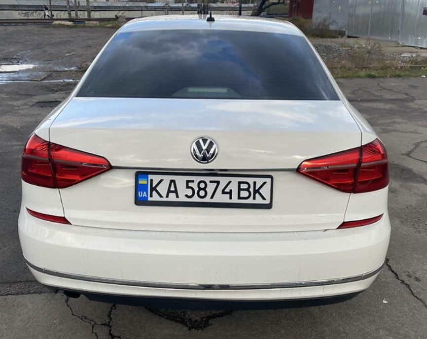 Volkswagen Passat B8 2015