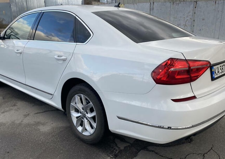 Volkswagen Passat B8 2015