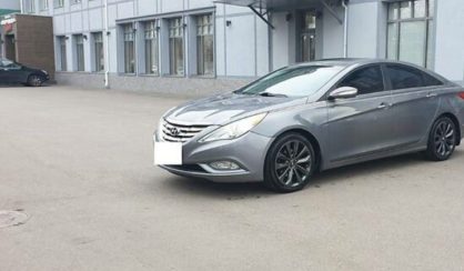 Hyundai Sonata 2011