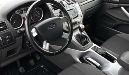 Ford Kuga 2011