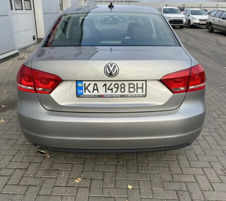 Volkswagen Passat B7 2012