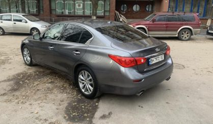 Infiniti Q50 2016