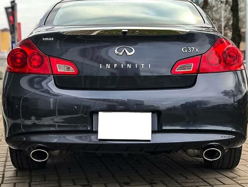 Infiniti G37 2011