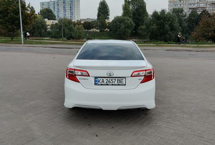 Toyota Camry 2012