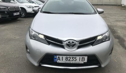 Toyota Auris 2014