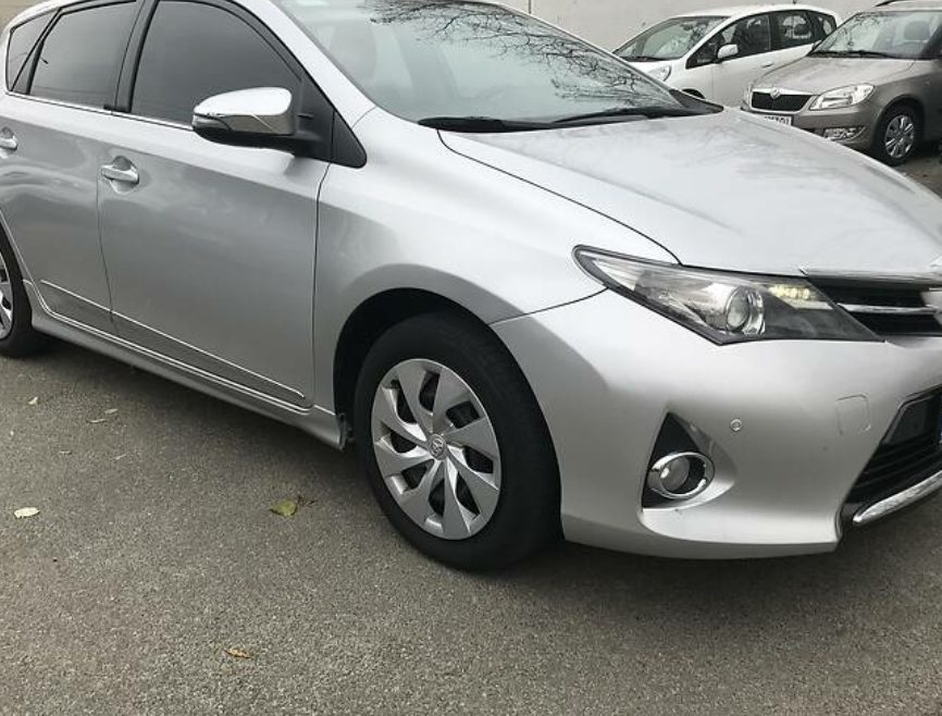 Toyota Auris 2014