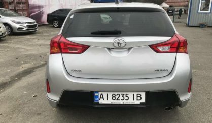 Toyota Auris 2014