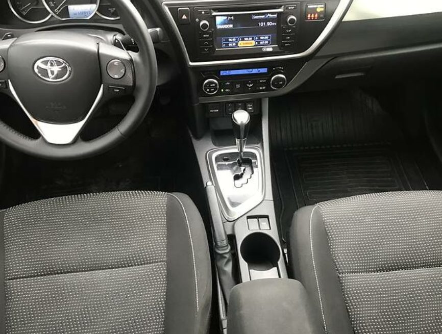 Toyota Auris 2014