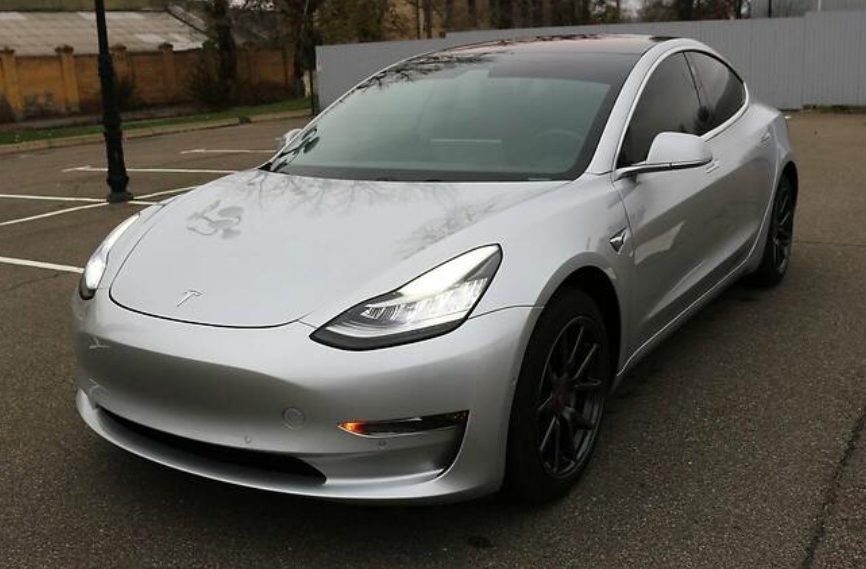 Tesla Model 3 2018