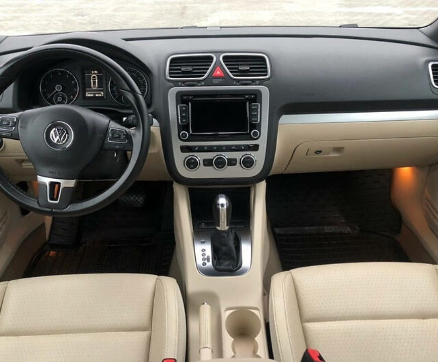 Volkswagen Eos 2012