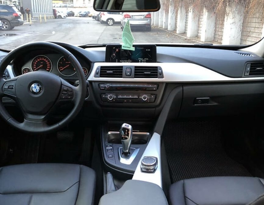 BMW 320 2014