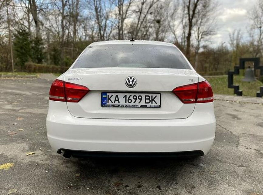 Volkswagen Passat B7 2014