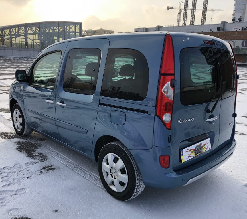 Renault Kangoo пасс. 2011