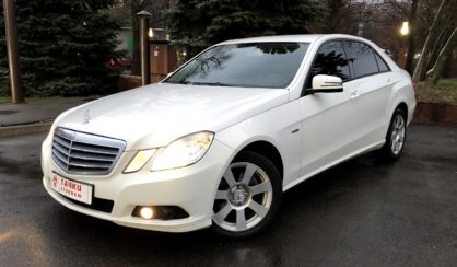 Mercedes-Benz E-Class 2010