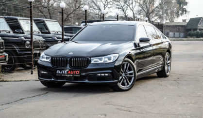 BMW 750 2018