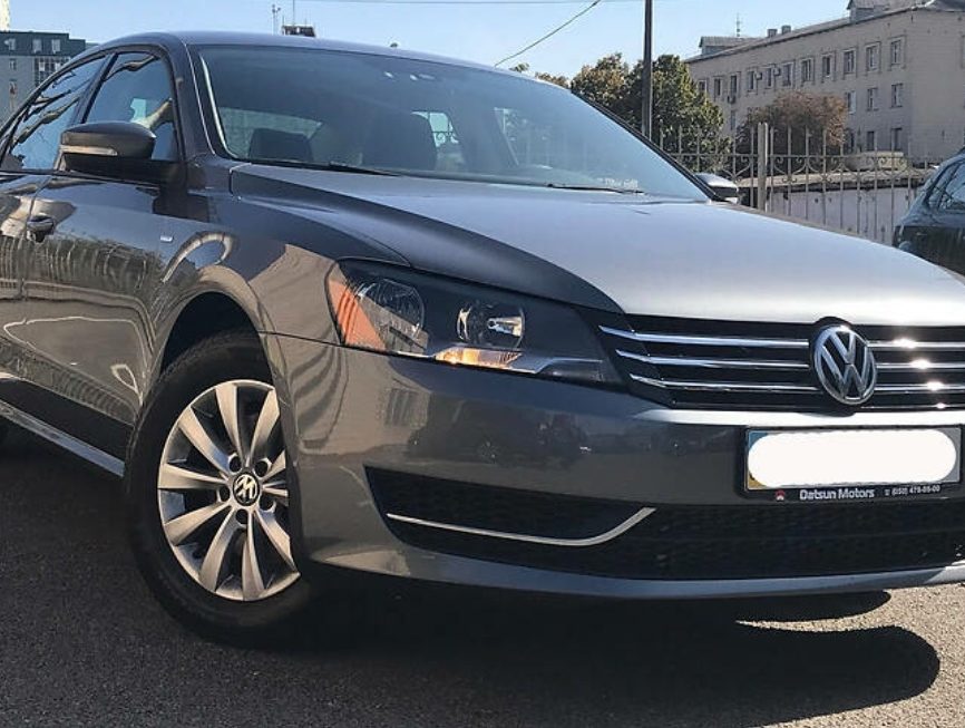 Volkswagen Passat B7 2013