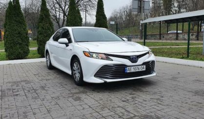 Toyota Camry 2018