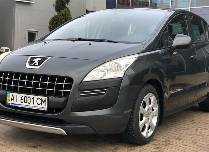 Peugeot 3008 2011