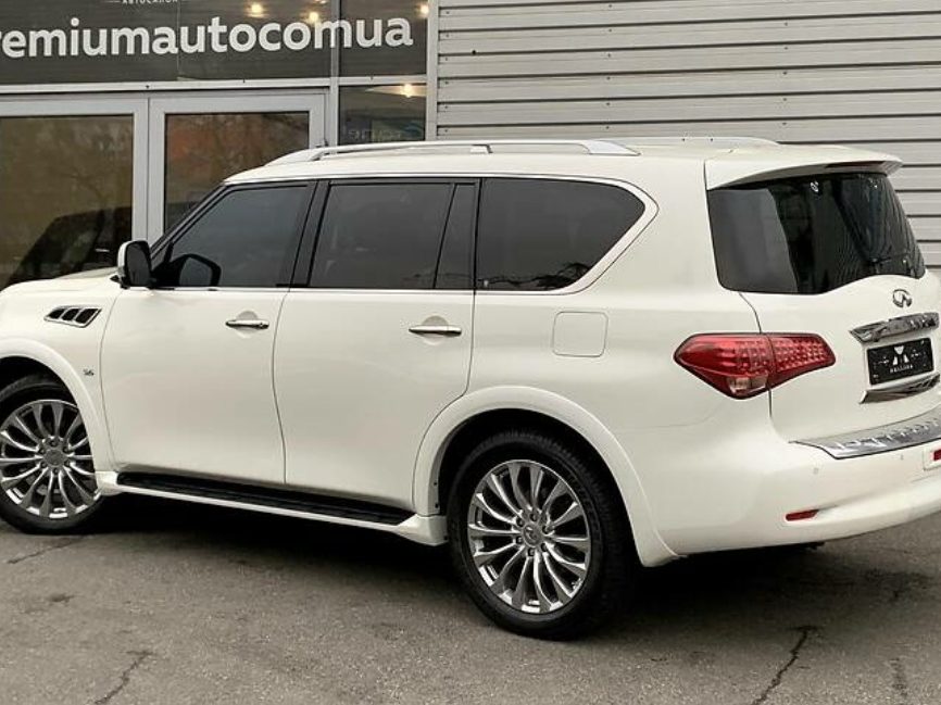 Infiniti QX80 2017