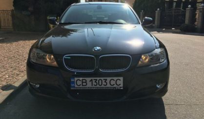 BMW 328 2011