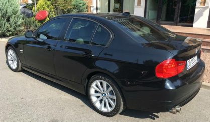 BMW 328 2011