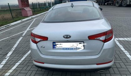 Kia K5 2011