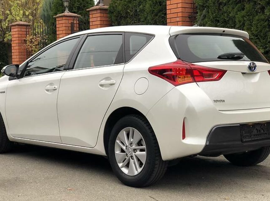 Toyota Auris 2014