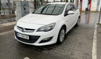 Opel Astra J 2013