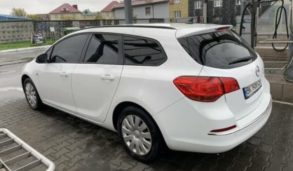 Opel Astra J 2013