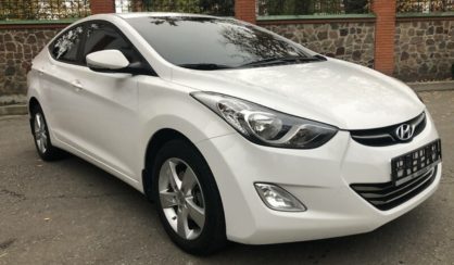 Hyundai Elantra 2013