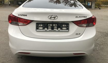 Hyundai Elantra 2013