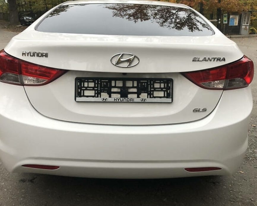 Hyundai Elantra 2013