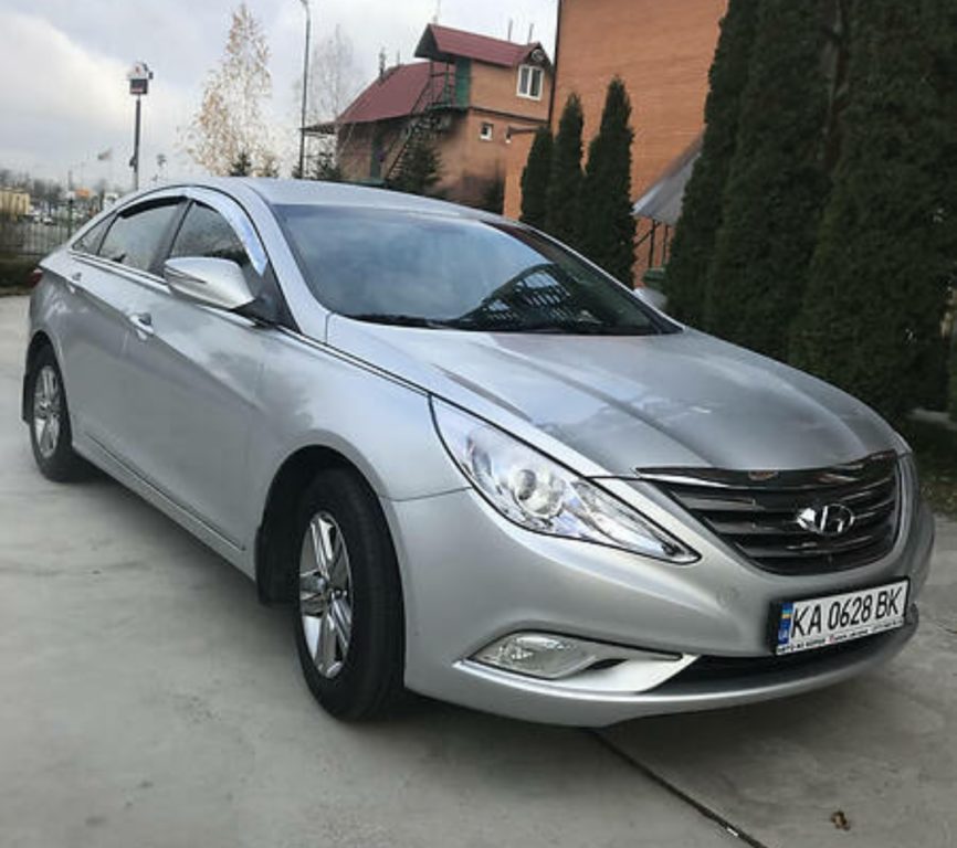 Hyundai Sonata 2012