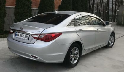 Hyundai Sonata 2012