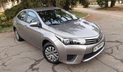 Toyota Corolla 2015