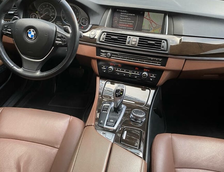 BMW 528 2015