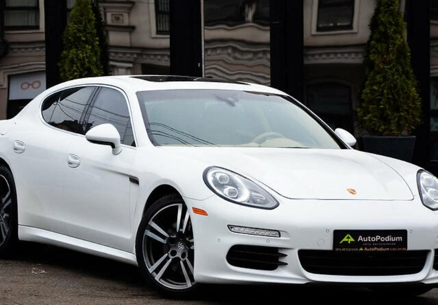 Porsche Panamera 2013