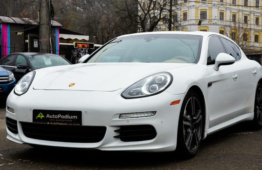 Porsche Panamera 2013