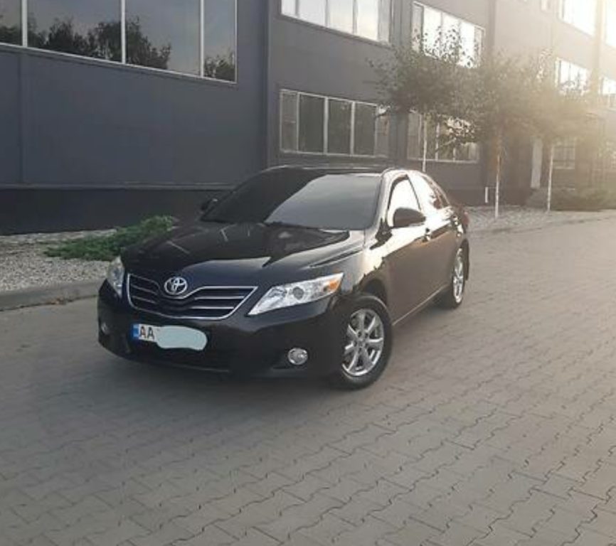 Toyota Camry 2011